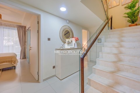 2 bedrooms Duplex in Al Marjan Island, UAE No. 129872 4