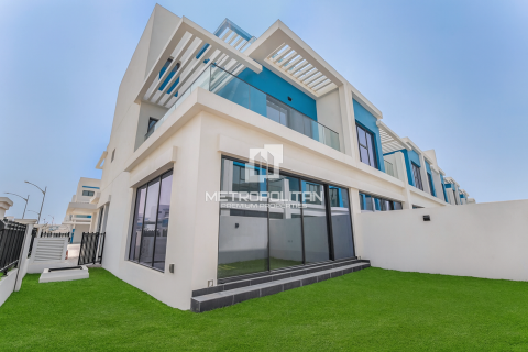 Townhouse de 5 chambres à Damac Lagoons, UAE No. 129871