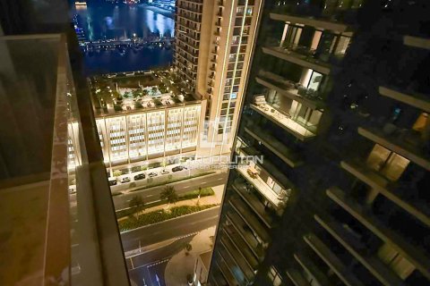 Appartement de 2 chambres à EMAAR Beachfront, UAE No. 129870 17