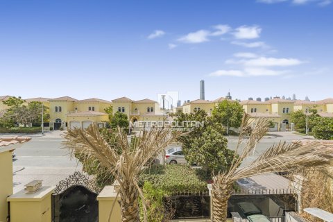 Villa de 4 dormitorios en Jumeirah Park, UAE No. 128712 25