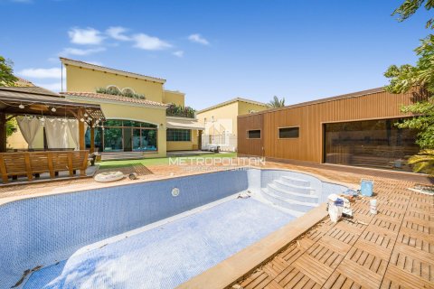 Villa de 4 dormitorios en Jumeirah Park, UAE No. 128712 6