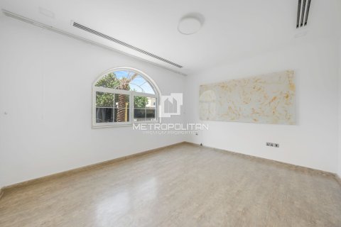 Villa de 4 dormitorios en Jumeirah Park, UAE No. 128712 31