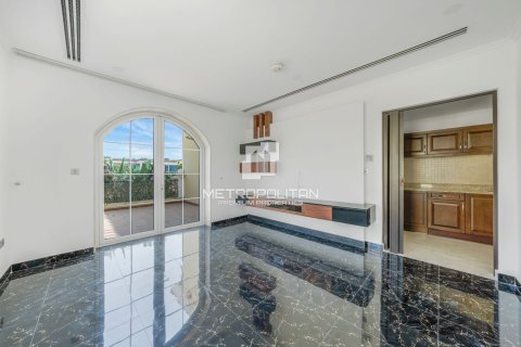 Villa de 4 dormitorios en Jumeirah Park, UAE No. 128712 15