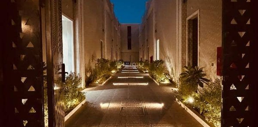 Villa de 4 chambres à Riyadh, Saudi Arabia No. 60055