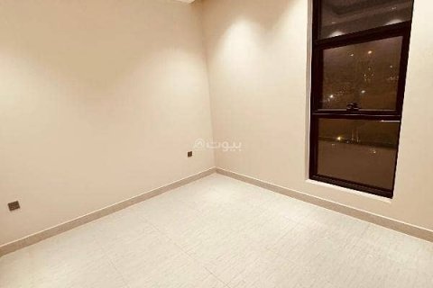 Villa de 4 chambres à Riyadh, Saudi Arabia No. 60055 17