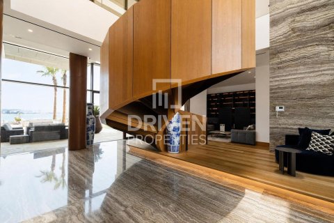 6 bedrooms Villa in Jumeirah Bay Island, UAE No. 206248