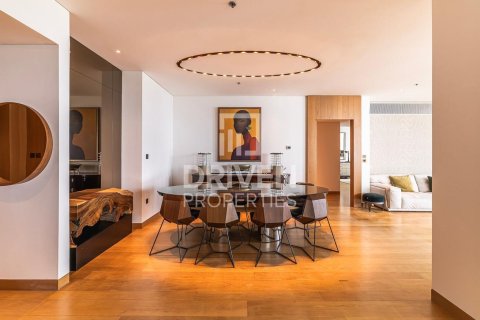 Квартира с 3 спальнями в Jumeirah Bay Island, ОАЭ №206250