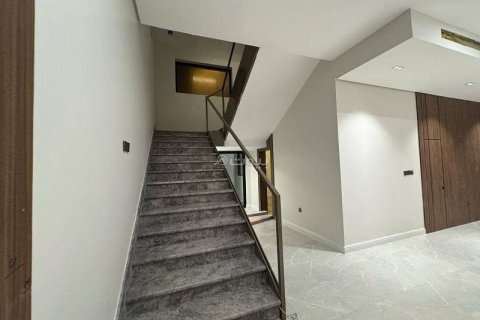 Villa de 4 dormitorios en Khobar, Saudi Arabia No. 60690 10