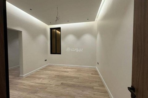 Villa de 4 dormitorios en Khobar, Saudi Arabia No. 60690 19