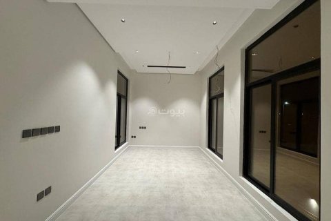 Villa de 4 dormitorios en Khobar, Saudi Arabia No. 60690 21