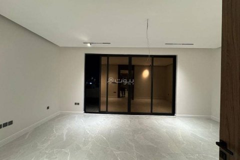 Villa de 4 dormitorios en Khobar, Saudi Arabia No. 60690 24