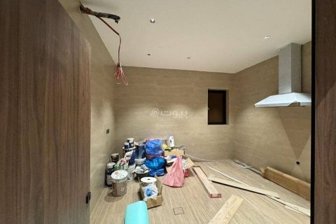Villa de 4 dormitorios en Khobar, Saudi Arabia No. 60690 16