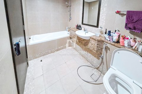 1 bedroom Apartment in DIFC, UAE No. 129675 8