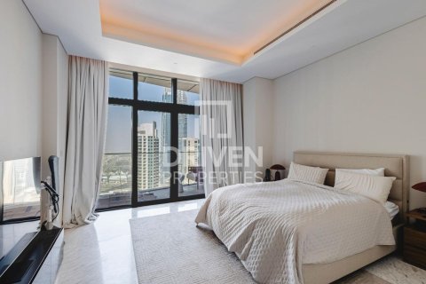 Apartment de 4 dormitorios en Opera District, UAE No. 191663 14