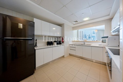 2 bedrooms Apartment in Jumeirah Beach Residence, UAE No. 167445
