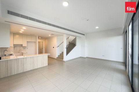 3 bedrooms Villa in Dubai, UAE No. 205208