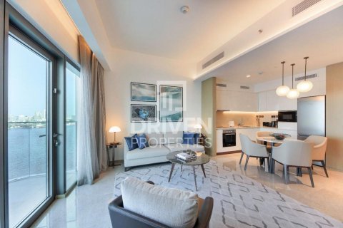 Квартира с 1 спальней в Address Harbour Point, ОАЭ №207310