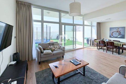 Таунхаус с 3 спальнями в DAMAC Hills (Akoya by DAMAC), ОАЭ №130295