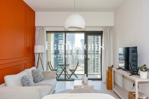 1 bedroom Apartment in Burj Royale, UAE No. 164104 3