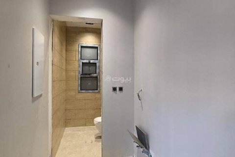 Villa de 9 dormitorios en Riyadh, Saudi Arabia No. 60554 18