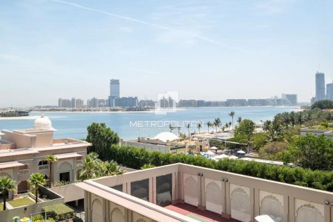 Appartement de 2 chambres à Grandeur Residences, UAE No. 128359