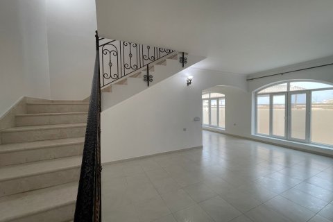 Villa Jumelée de 3 chambres à Muscat, Oman No. 109220 8