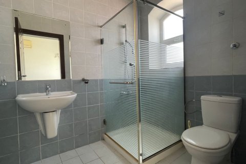 Villa Jumelée de 3 chambres à Muscat, Oman No. 109220 12