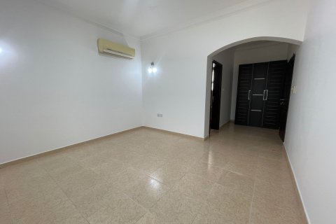 Villa Jumelée de 3 chambres à Muscat, Oman No. 109220 3