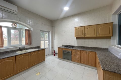 Villa Jumelée de 3 chambres à Muscat, Oman No. 109220 18