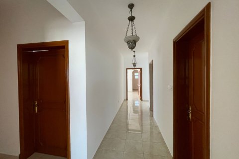 Villa Jumelée de 4 chambres à Muscat, Oman No. 109222 9