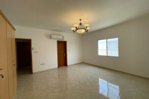 Villa Jumelée de 4 chambres à Muscat, Oman No. 109222 7