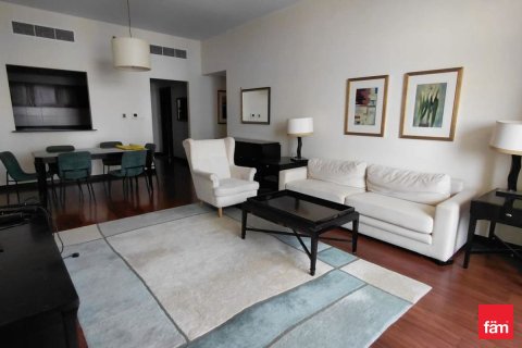 2 bedrooms Apartment in Dubai, UAE No. 162950