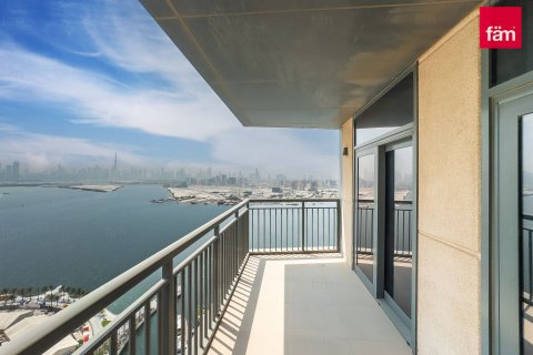 Appartement de 3 chambres à Dubai, UAE No. 198577