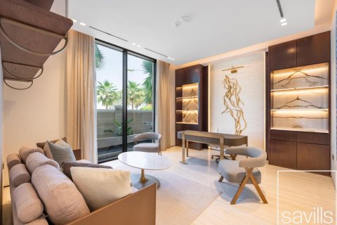 6 bedrooms Villa in Signature Villas, UAE No. 193919 8