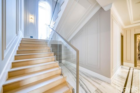 7 bedrooms Villa in The Crescent, UAE No. 193921 16