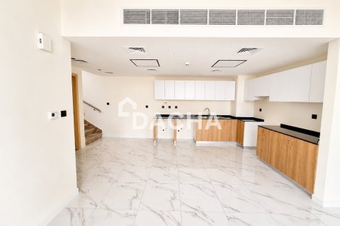 Townhouse de 3 chambres à Rukan, UAE No. 207784