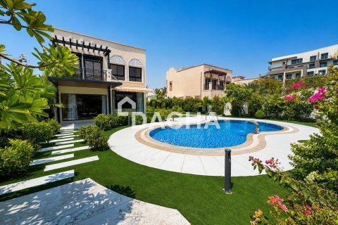 2 bedrooms Villa in Jumeirah Village Triangle, UAE No. 207780