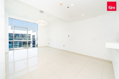 2 bedrooms Apartment in Dubai, UAE No. 205061