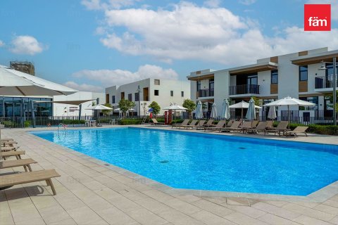 3 bedrooms Villa in Dubai, UAE No. 187158 22
