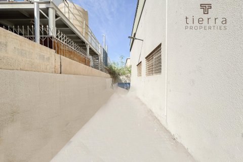 Warehouse de 1672.2m² en Al Qusais Industrial Area, UAE No. 48802 9
