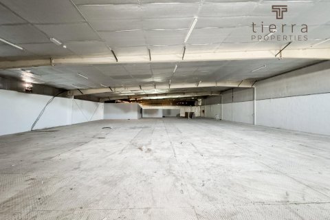 Warehouse de 1672.2m² en Al Qusais Industrial Area, UAE No. 48802 5