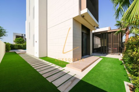 5 bedrooms Villa in Dubai Hills Estate, UAE No. 166373