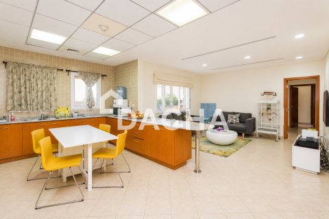 Apartment de 3 dormitorios en Green Community Motor City, UAE No. 187581 11