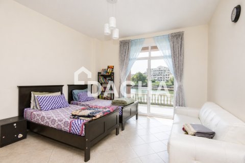 Apartment de 3 dormitorios en Green Community Motor City, UAE No. 187581 18