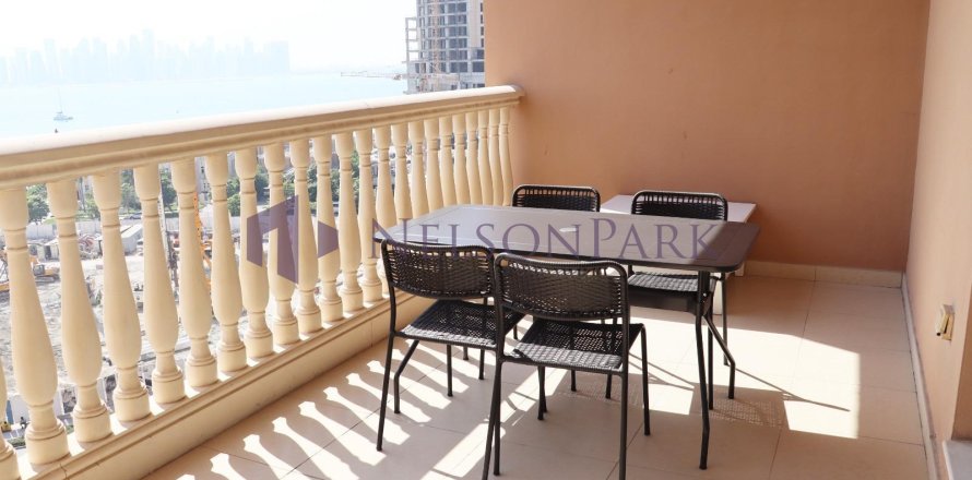 2 bedrooms Apartment in Doha, Qatar No. 56606