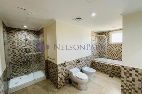 Apartment de 2 dormitorios en Doha, Qatar No. 56605 10
