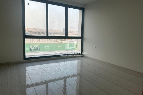 Townhouse de 3 chambres à wasl gate, UAE No. 128645 9