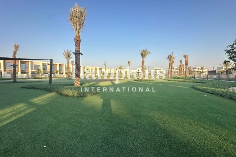 3 bedrooms Townhouse in Al Manara, UAE No. 208247