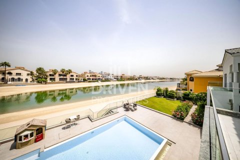 6 bedrooms Villa in Signature Villas, UAE No. 206389