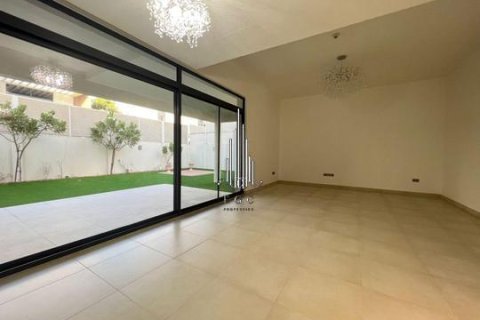5 bedrooms Villa on the Yas Island, UAE No. 35492 18